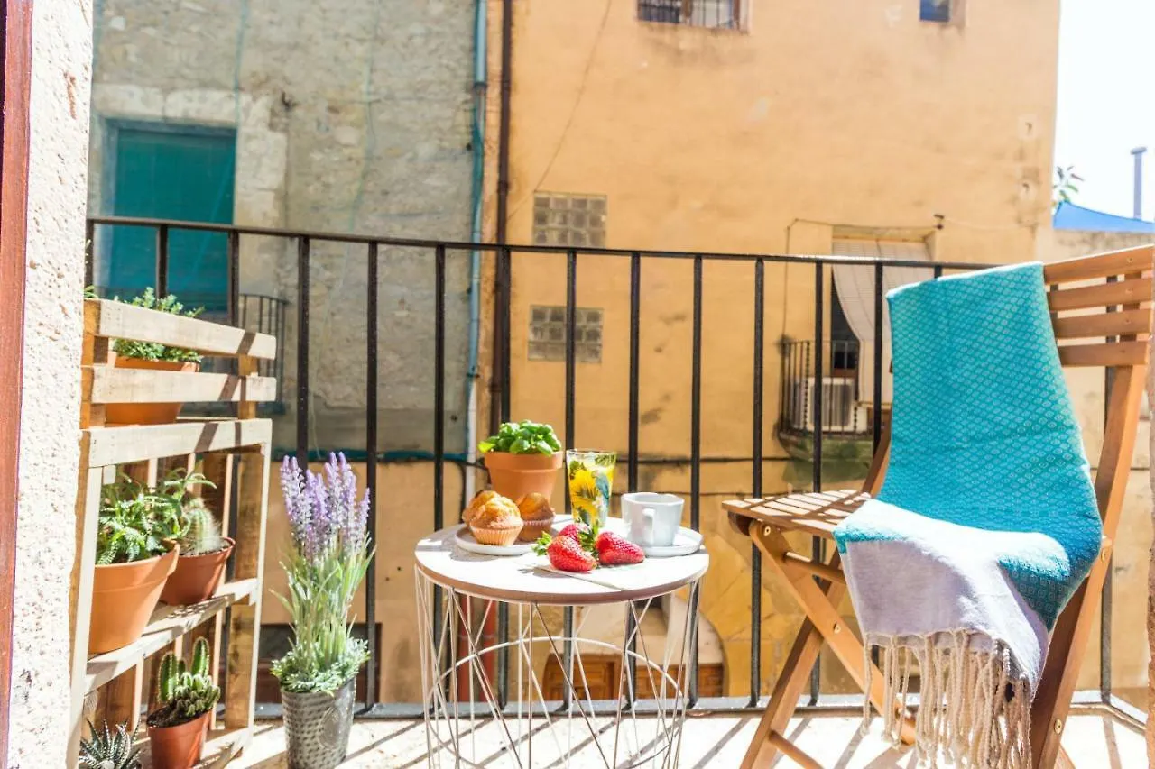Mediterrani Studio - The Old Town Tarragona Spain